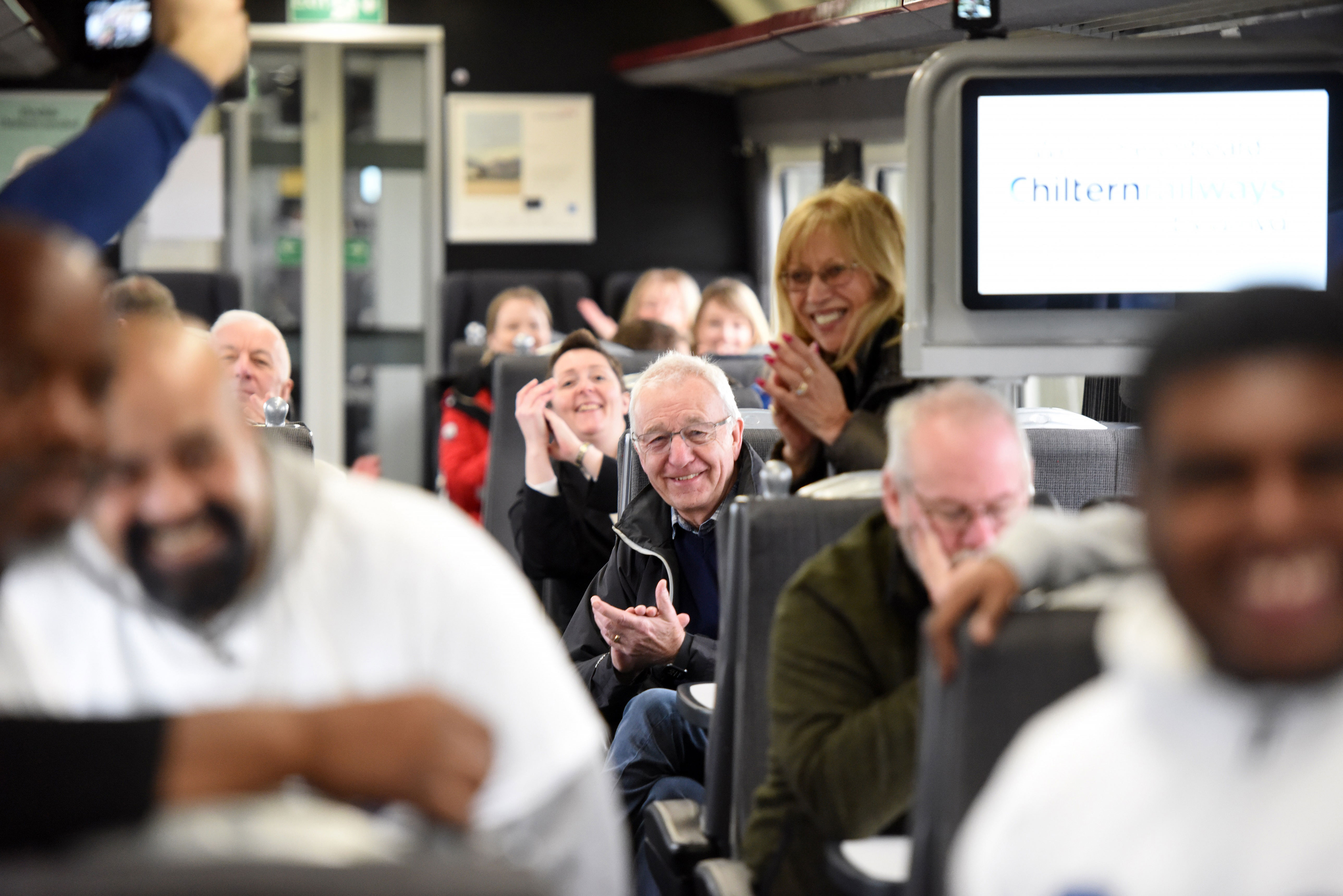 Commuters serenaded on-board a Chiltern Railways train