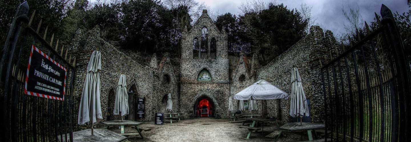 Flock to the Hellfire Caves in High Wycombe with Chiltern Railways