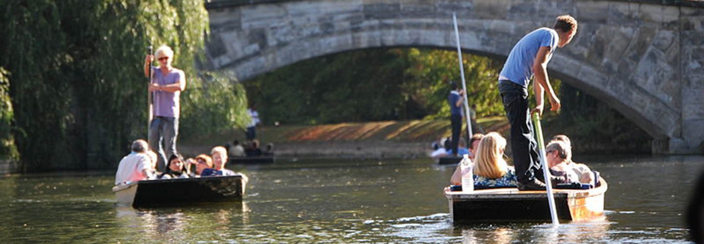 Flock to Oxford for some punting along the river with Chiltern Railways