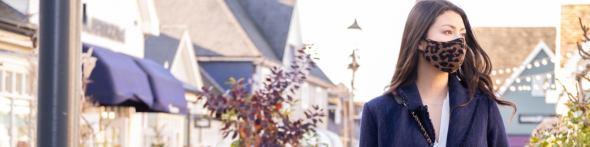 Bicester Village customer wearing a mask