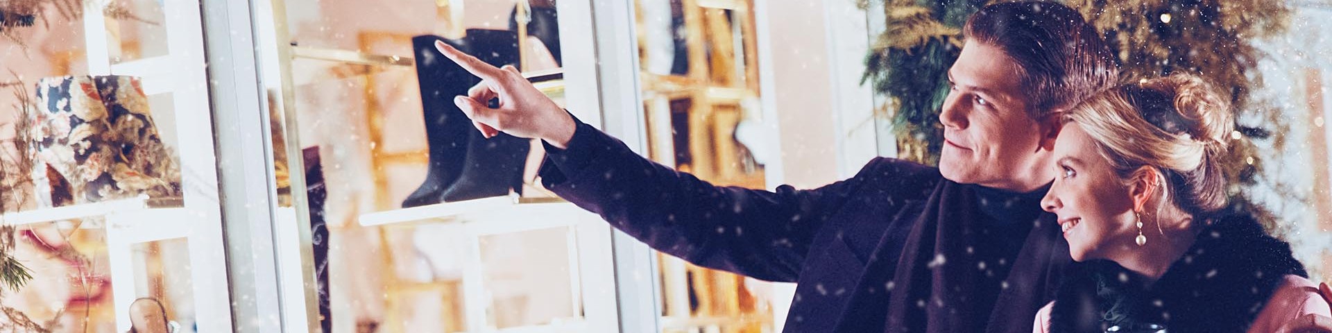 Bicester Village - get there with Chiltern Railways